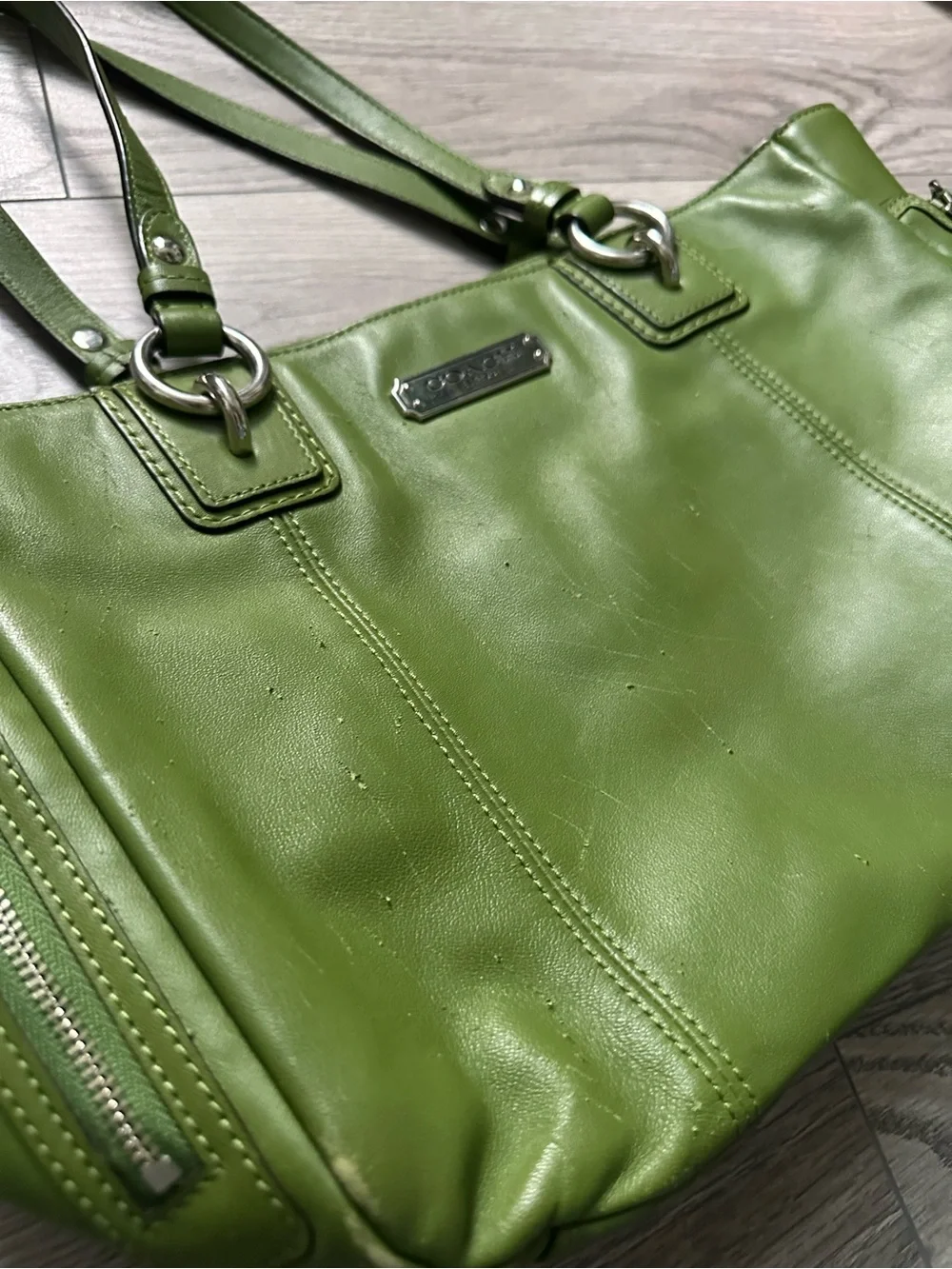 Green Coach Gallery Tote Bag - Picture 3 of 11